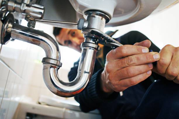 Best Emergency Plumber  in Sturgeon Bay, WI